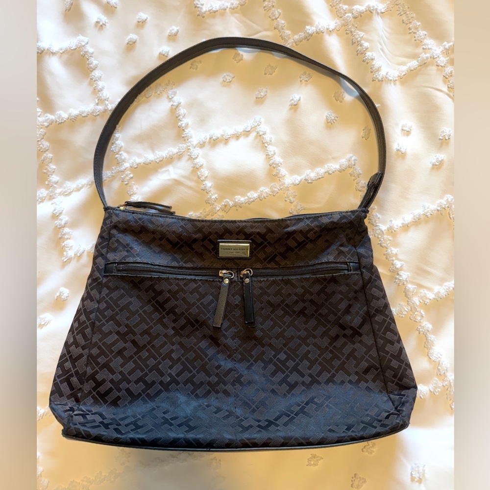 Tommy Hilfiger Monogramed Black Quilted Shoulder Hobo Bag/Purse